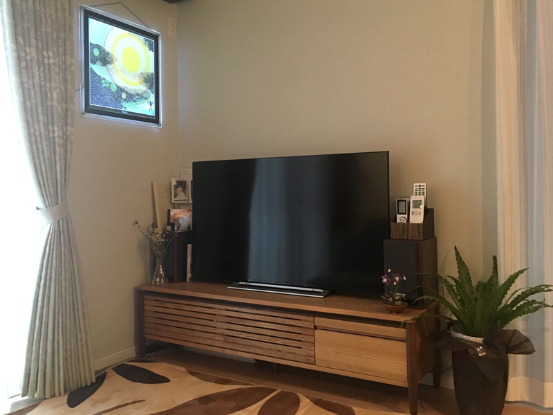テレビボード 天然木 オシャレ 脚付き
